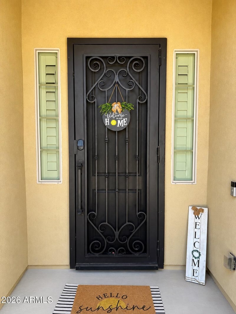 817 Ardmore Rd, Phoenix, AZ 85041