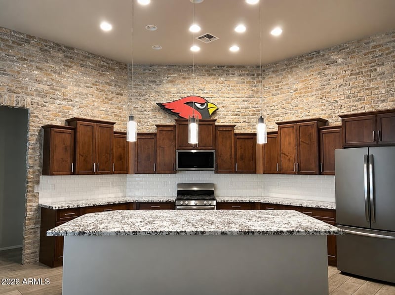 817 Ardmore Rd, Phoenix, AZ 85041