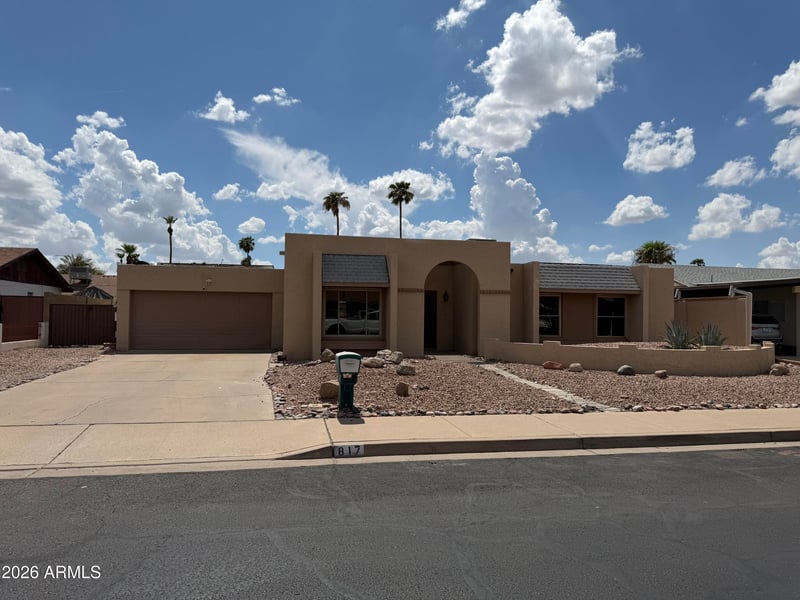 817 W Isabella Ave, Mesa, AZ 85210