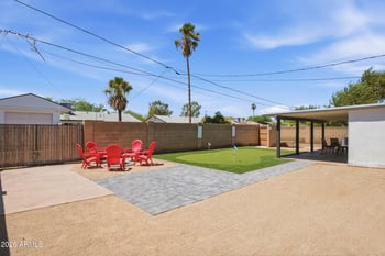 817 W Romo Jones St, Tempe, AZ 85281