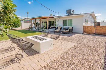 818 Indianola Ave, Phoenix, AZ 85013