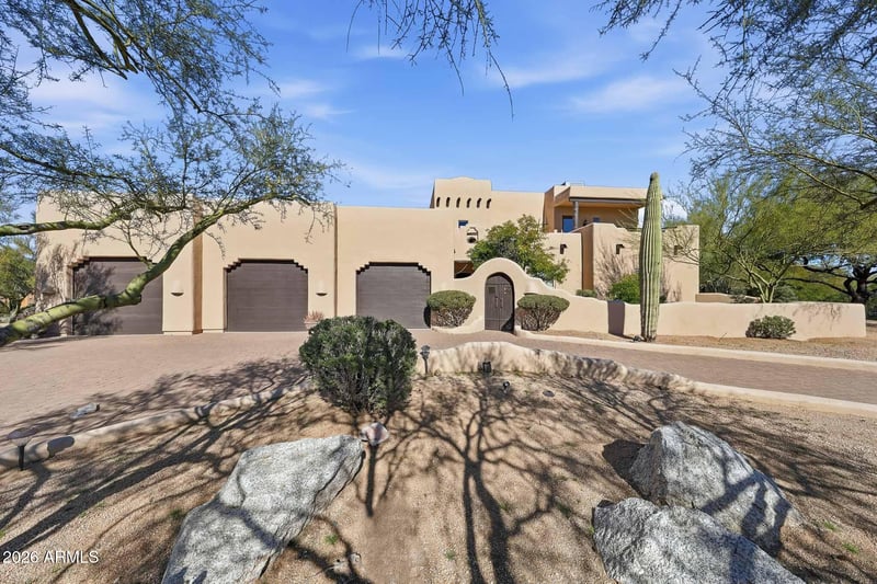 8180 Dove Valley Rd, Scottsdale, AZ 85266