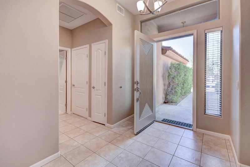 8183 E Mountain Spring Rd, Scottsdale, AZ 85255