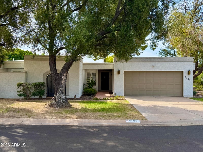 8185 E Del Caverna Dr, Scottsdale, AZ 85258