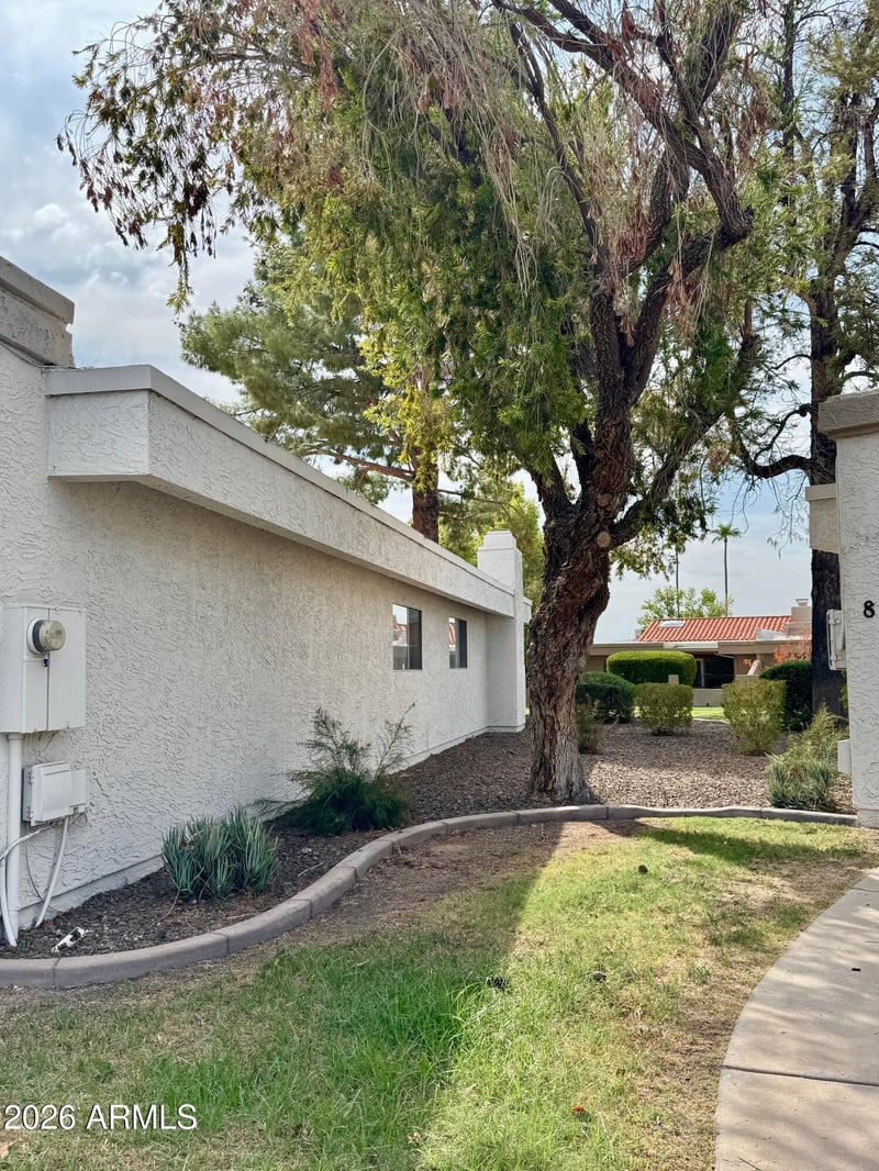 8185 E Del Caverna Dr, Scottsdale, AZ 85258