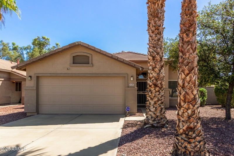 8189 Pontiac Dr, Peoria, AZ 85382
