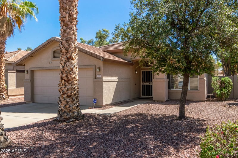 8189 Pontiac Dr, Peoria, AZ 85382