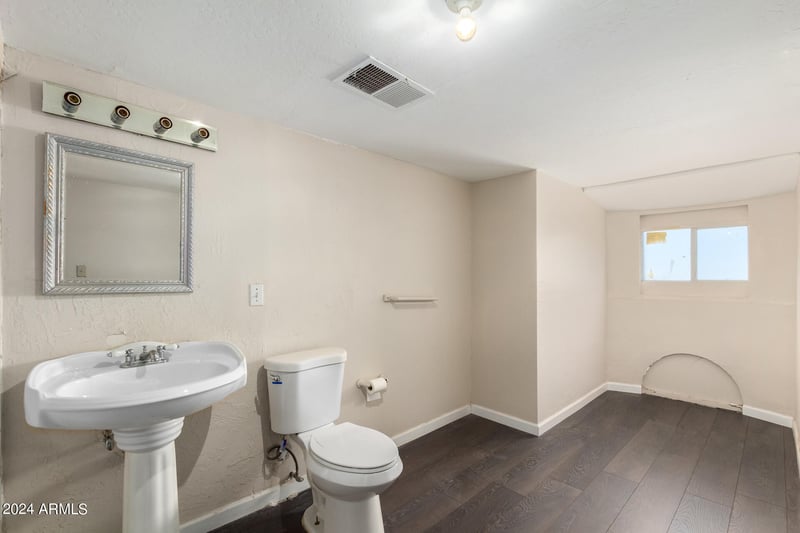 819 3rd Ave, Phoenix, AZ 85003