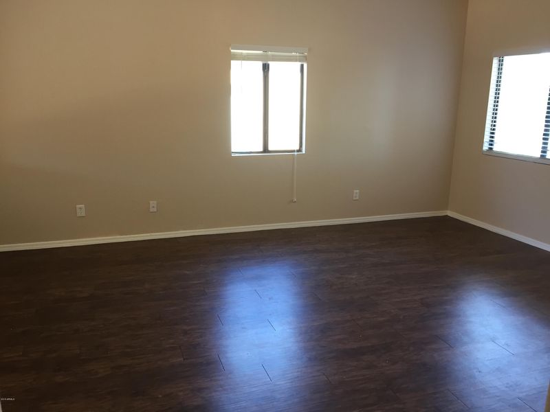 819 W Lydia Ln, Phoenix, AZ 85041