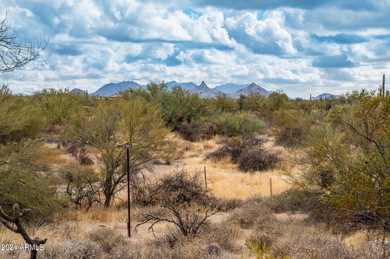 8190 Ranch Rd #183, Scottsdale, AZ 85266