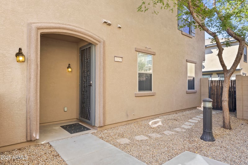 8192 Lynwood St, Phoenix, AZ 85043