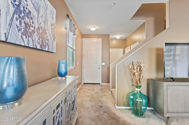 8192 Lynwood St, Phoenix, AZ 85043