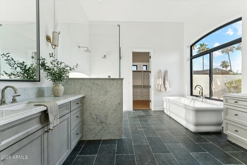 8196 Sunnyside Dr, Scottsdale, AZ 85260