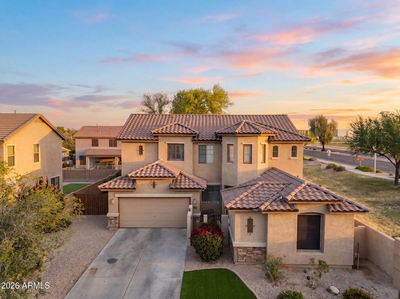 82 Raven Dr, Chandler, AZ 85286