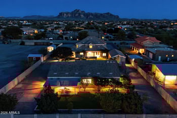 820 111th St, Mesa, AZ 85207