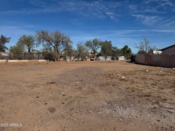 820 Chipman Rd #1, Phoenix, AZ 85040