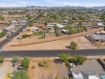 820 E Chipman Rd #1, Phoenix, AZ 85040