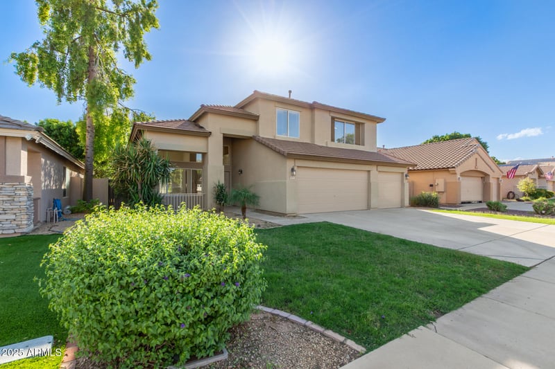 8201 Adam Ave, Peoria, AZ 85382