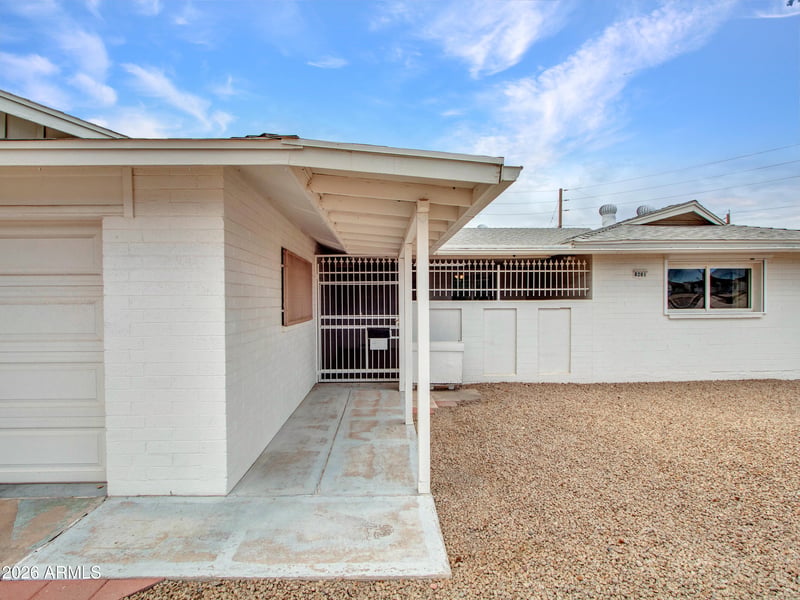 8201 E Malcomb Dr, Scottsdale, AZ 85250