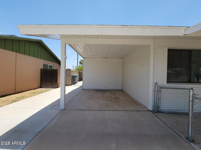 8201 Earll Dr, Phoenix, AZ 85033