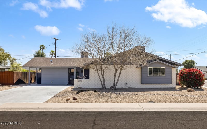 8201 Piccadilly Rd, Scottsdale, AZ 85251