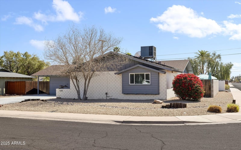 8201 Piccadilly Rd, Scottsdale, AZ 85251
