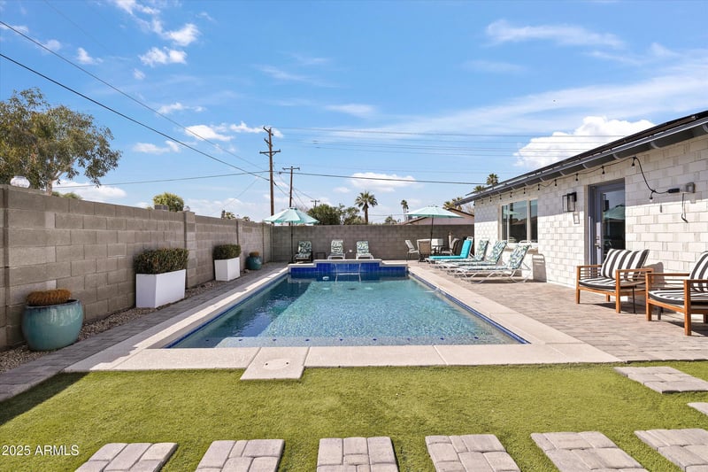 8201 Piccadilly Rd, Scottsdale, AZ 85251