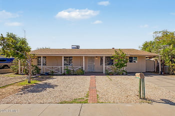 8201 W Sells Dr, Phoenix, AZ 85033