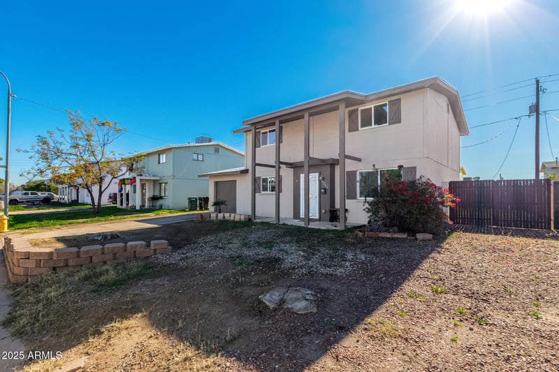 8201 Whitton Ave, Phoenix, AZ 85033