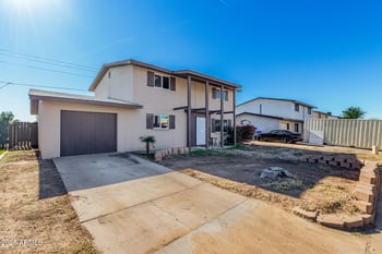 8201 Whitton Ave, Phoenix, AZ 85033