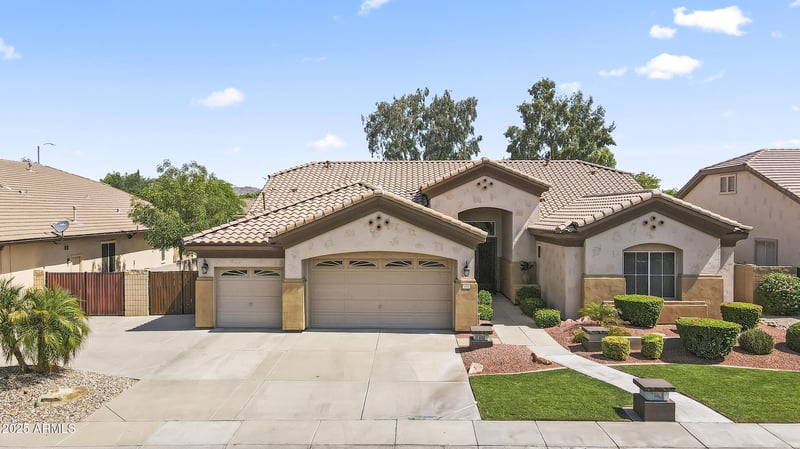 8202 Carlota Ln, Peoria, AZ 85383