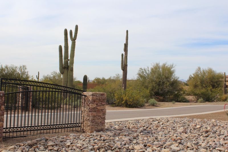 8202 E Redberry --, Mesa, AZ 85207