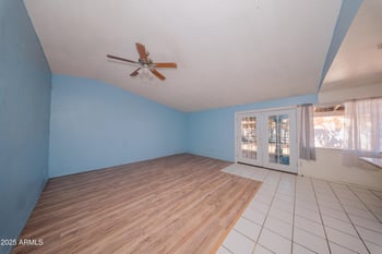 8202 Hazelwood St, Phoenix, AZ 85033