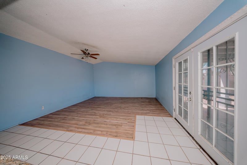8202 Hazelwood St, Phoenix, AZ 85033