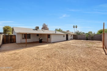 8202 Turney Ave, Phoenix, AZ 85033