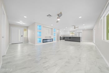 8202 Whitton Ave, Scottsdale, AZ 85251