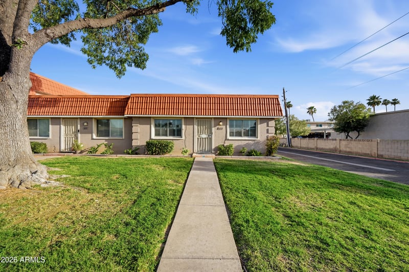 8203 Vista Dr, Scottsdale, AZ 85250