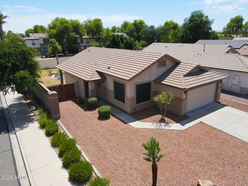 8203 Tonto Ln, Peoria, AZ 85382