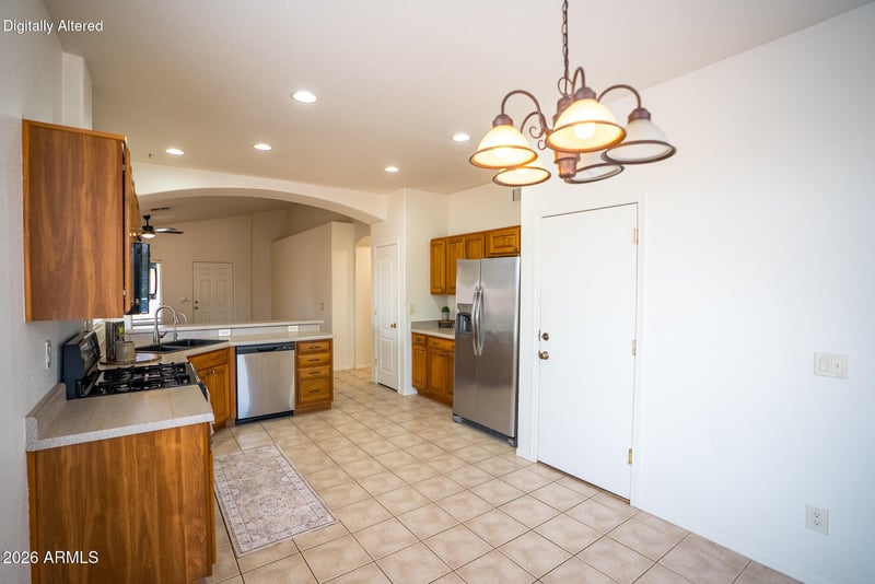 8203 Tonto Ln, Peoria, AZ 85382