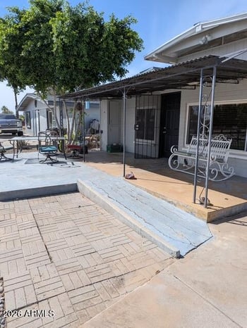 8204 6th Ave, Mesa, AZ 85208