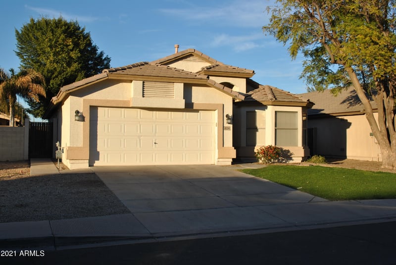 8204 E Portobello Ave, Mesa, AZ 85212