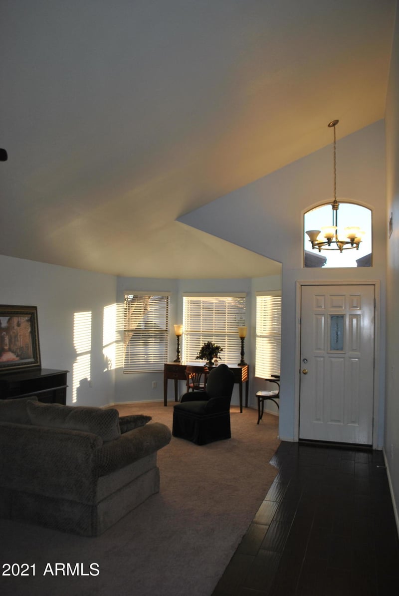 8204 E Portobello Ave, Mesa, AZ 85212