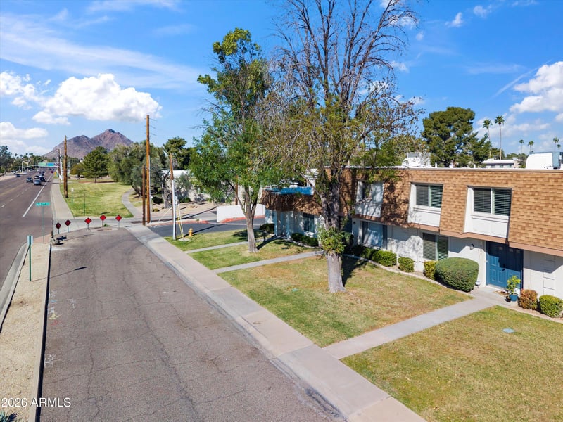 8206 E Chaparral Rd, Scottsdale, AZ 85250