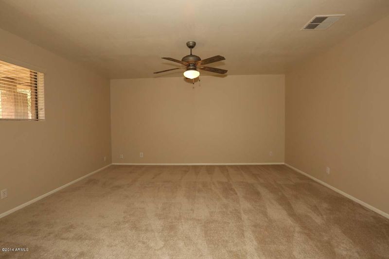 8206 N 16th St, Phoenix, AZ 85020