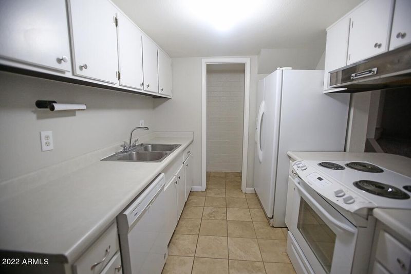 8206 N 34th Ave, Phoenix, AZ 85051
