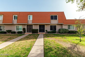 8207 Vista Dr, Scottsdale, AZ 85250