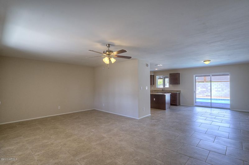 8208 E Camelback Rd, Scottsdale, AZ 85251