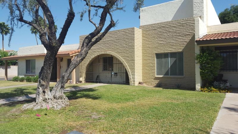8208 E Mcdonald Dr, Scottsdale, AZ 85250