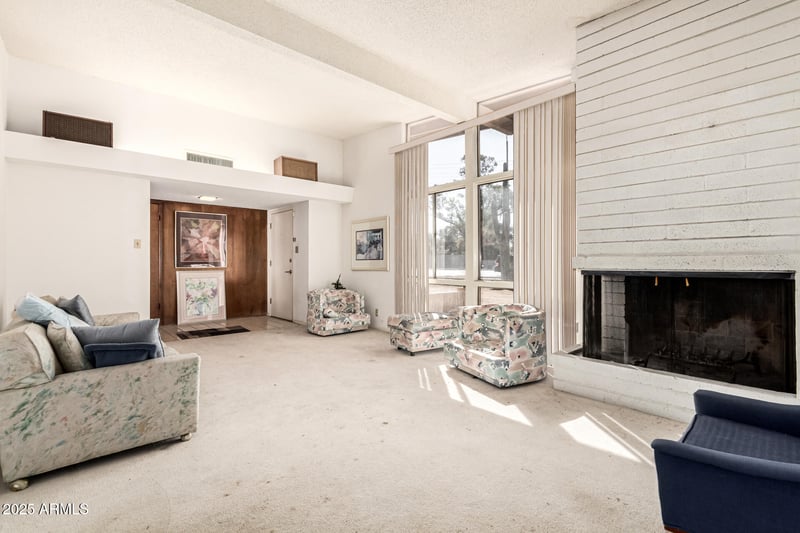 8208 Shea Blvd, Scottsdale, AZ 85260