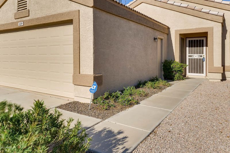 8209 N 111th Ln, Peoria, AZ 85345